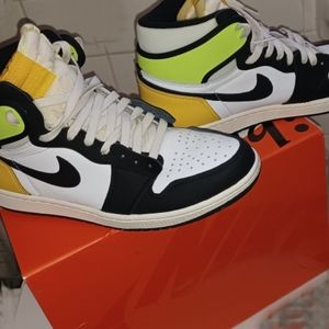 Jordan 1 OG VOLTS